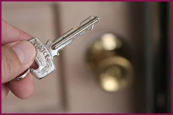 Farmingdale NJ Locksmith Store Farmingdale, NJ 732-839-9950 - 14-unlock-door